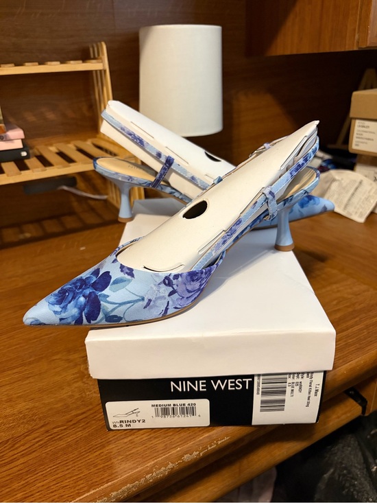 Nine West Shoes - Nine West Blue Floral Pointed Slingback Kitten Heels